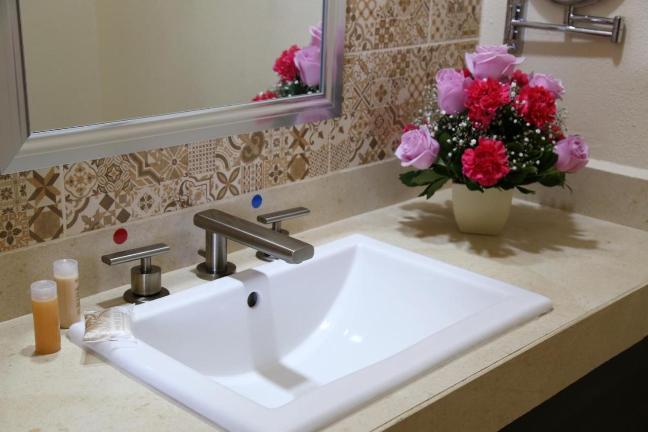 Hotel Plaza Bernal Dış mekan fotoğraf